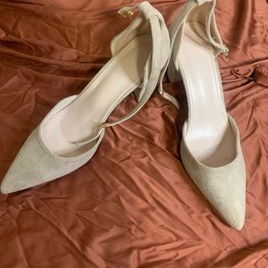 beige 2.5 inch heels with strap